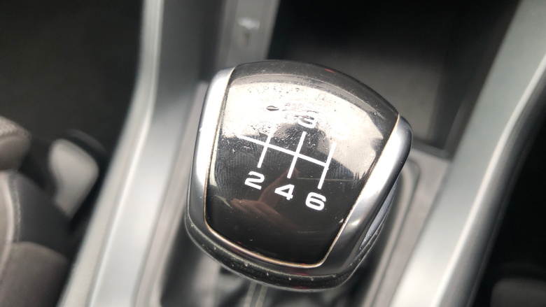 Audi Q3 35 TFSI S Line 5dr Petrol Estate